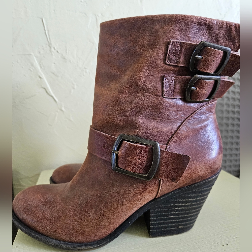 Lucky Brand Brown Leather Ankle Boots Size 10 - Picture 5 of 9